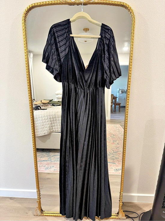 ASOS Dresses & Skirts - NWT ASOS Pleated Velvet Maxi Dress US 24